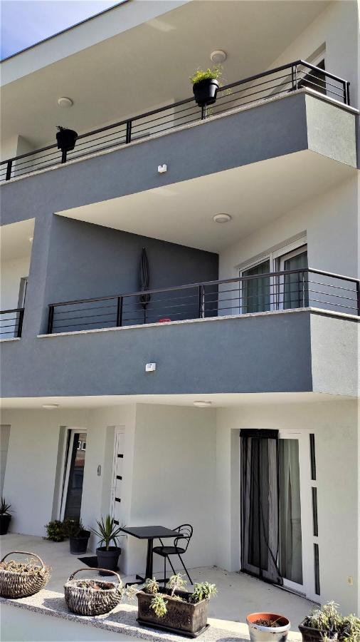 Luxury Apartment Pape Башка-Вода Екстер'єр фото