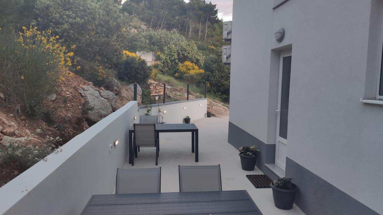 Luxury Apartment Pape Башка-Вода Екстер'єр фото